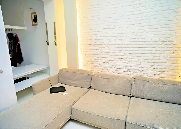 شقة Elegant And Modern Loft In Medieval