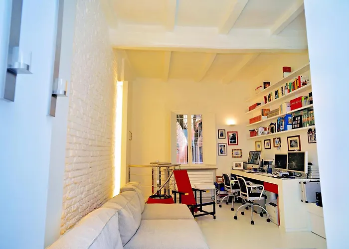 Elegant And Modern Loft In Medieval *