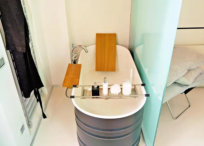 Apartamento Elegant And Modern Loft In Medieval Bolonha