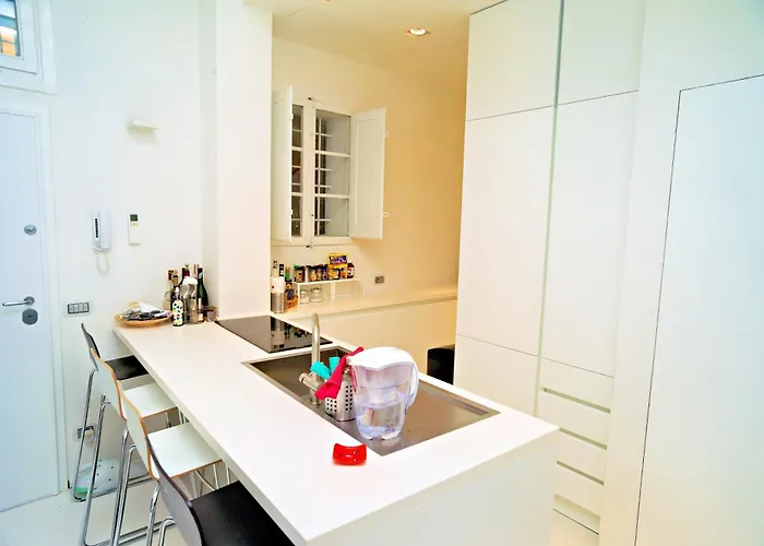 Elegant And Modern Loft In Medieval *