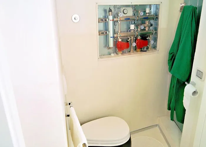 Elegant And Modern Loft In Medieval بولونيا