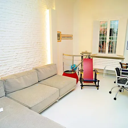 Apartment Elegant And Modern Loft In Medieval Bologna